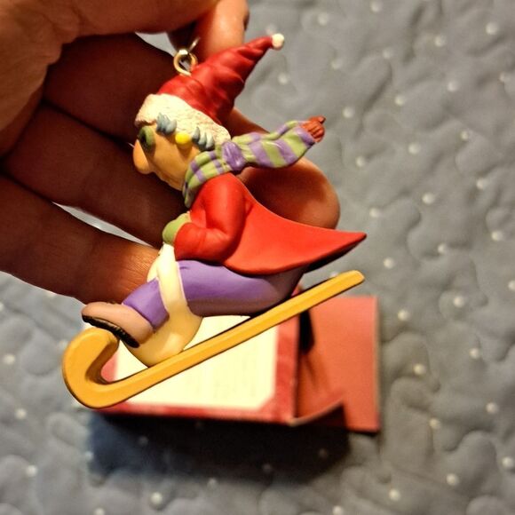 Hallmark Keepsake 1998 ornament Maxine - Picture 4 of 4